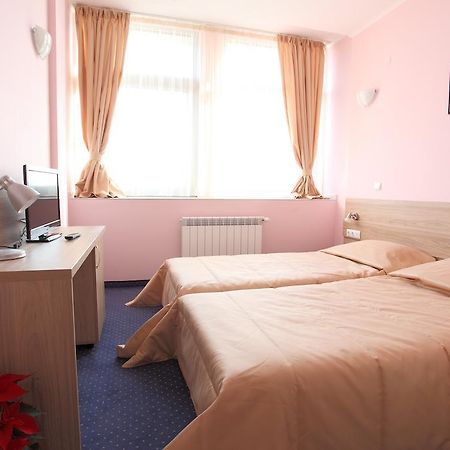 Teodora Palace Hotel Русе Экстерьер фото
