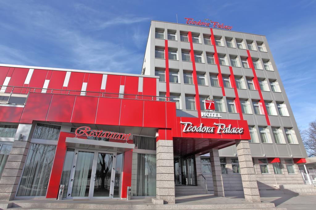 Teodora Palace Hotel Русе Экстерьер фото